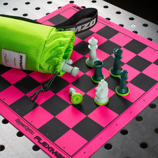 Stanton Series 01 Chess Set