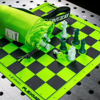 Stanton Series 01 Chess Set